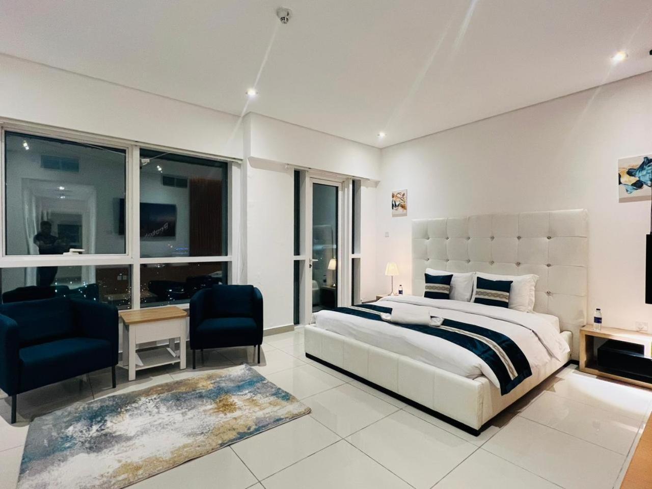 High Floor With City Skyline & Burj Khalifa View 3 Bedroom Unit Marina Dubai Exteriör bild