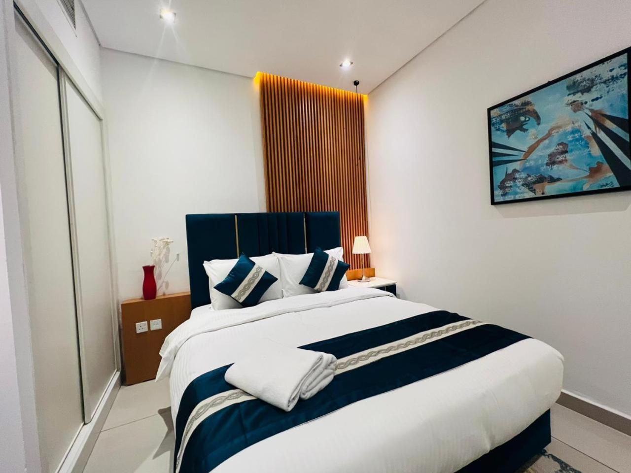 High Floor With City Skyline & Burj Khalifa View 3 Bedroom Unit Marina Dubai Exteriör bild