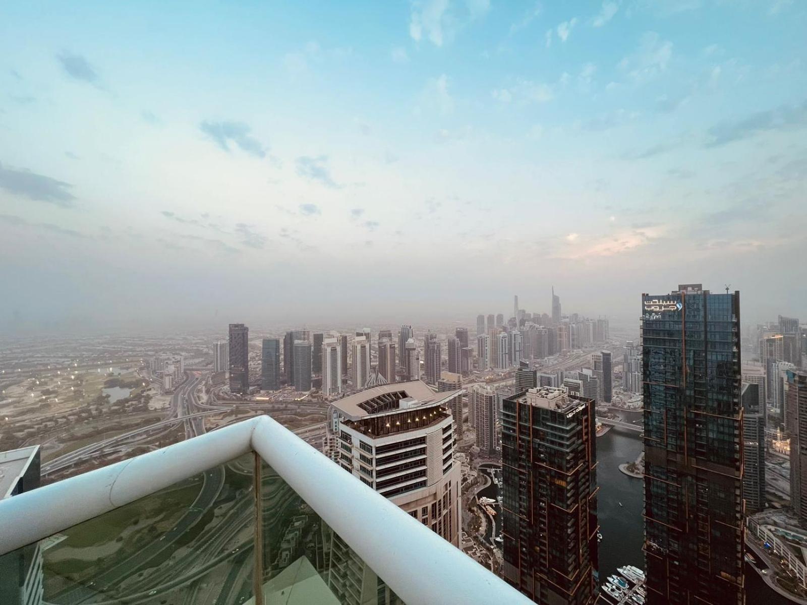 High Floor With City Skyline & Burj Khalifa View 3 Bedroom Unit Marina Dubai Exteriör bild