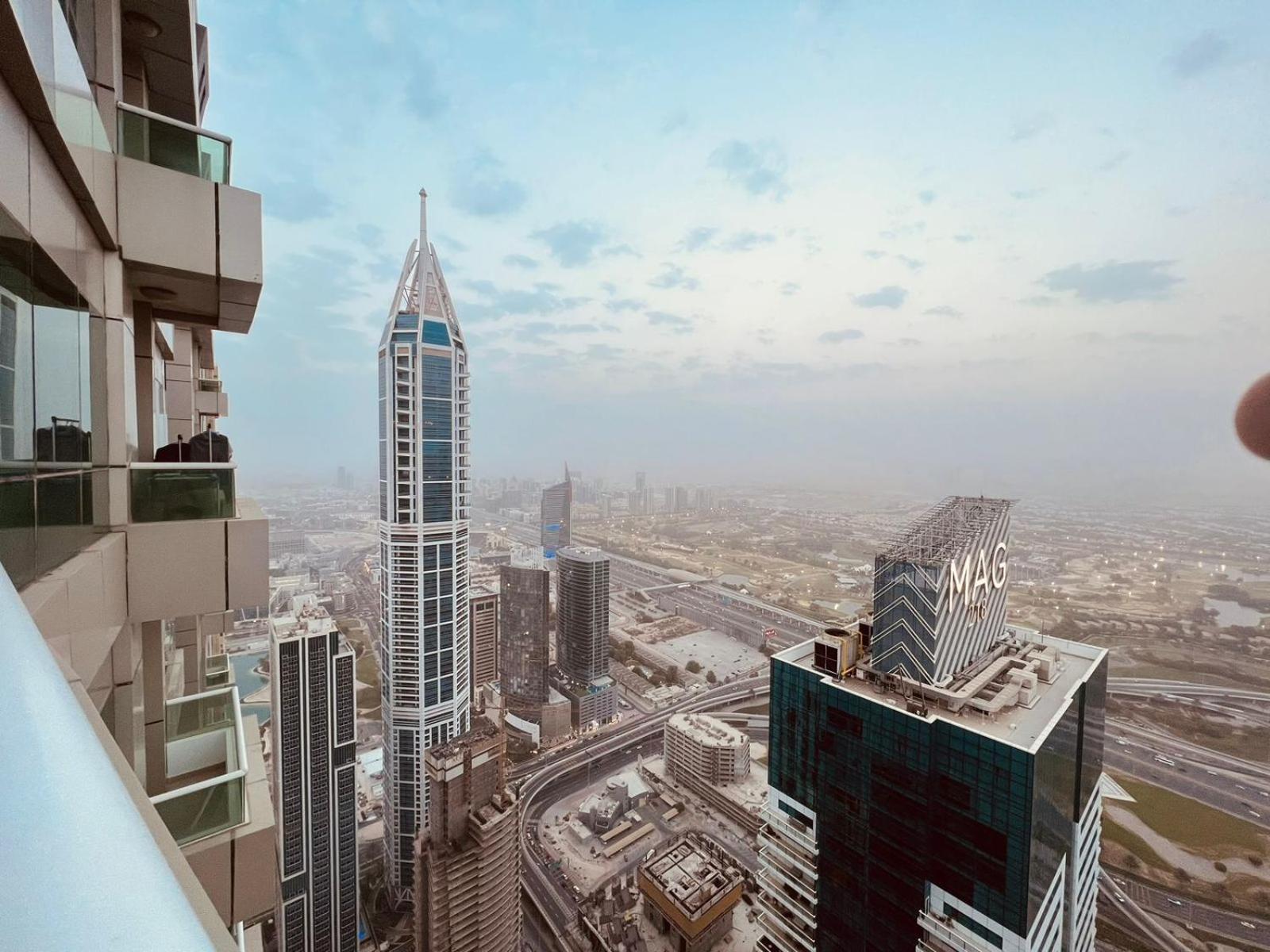 High Floor With City Skyline & Burj Khalifa View 3 Bedroom Unit Marina Dubai Exteriör bild